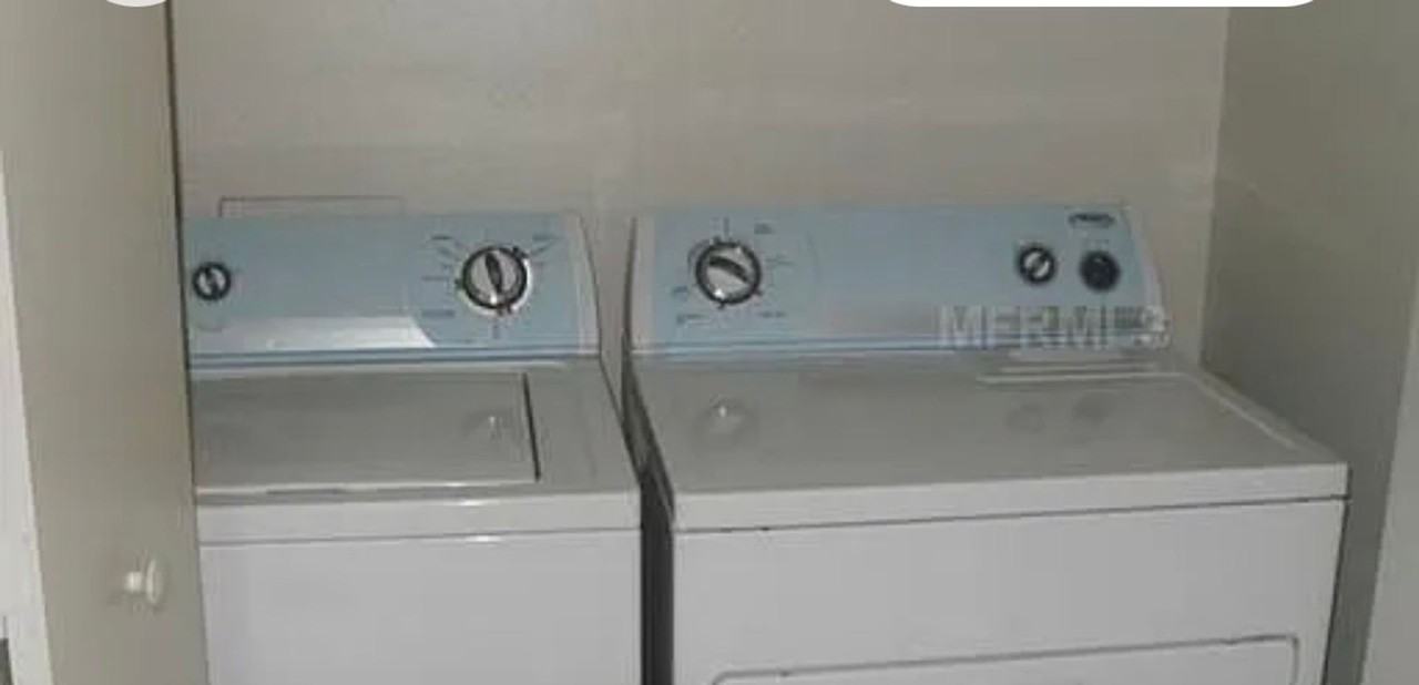 7350 Westpointe Blvd - Photo 3 of 5