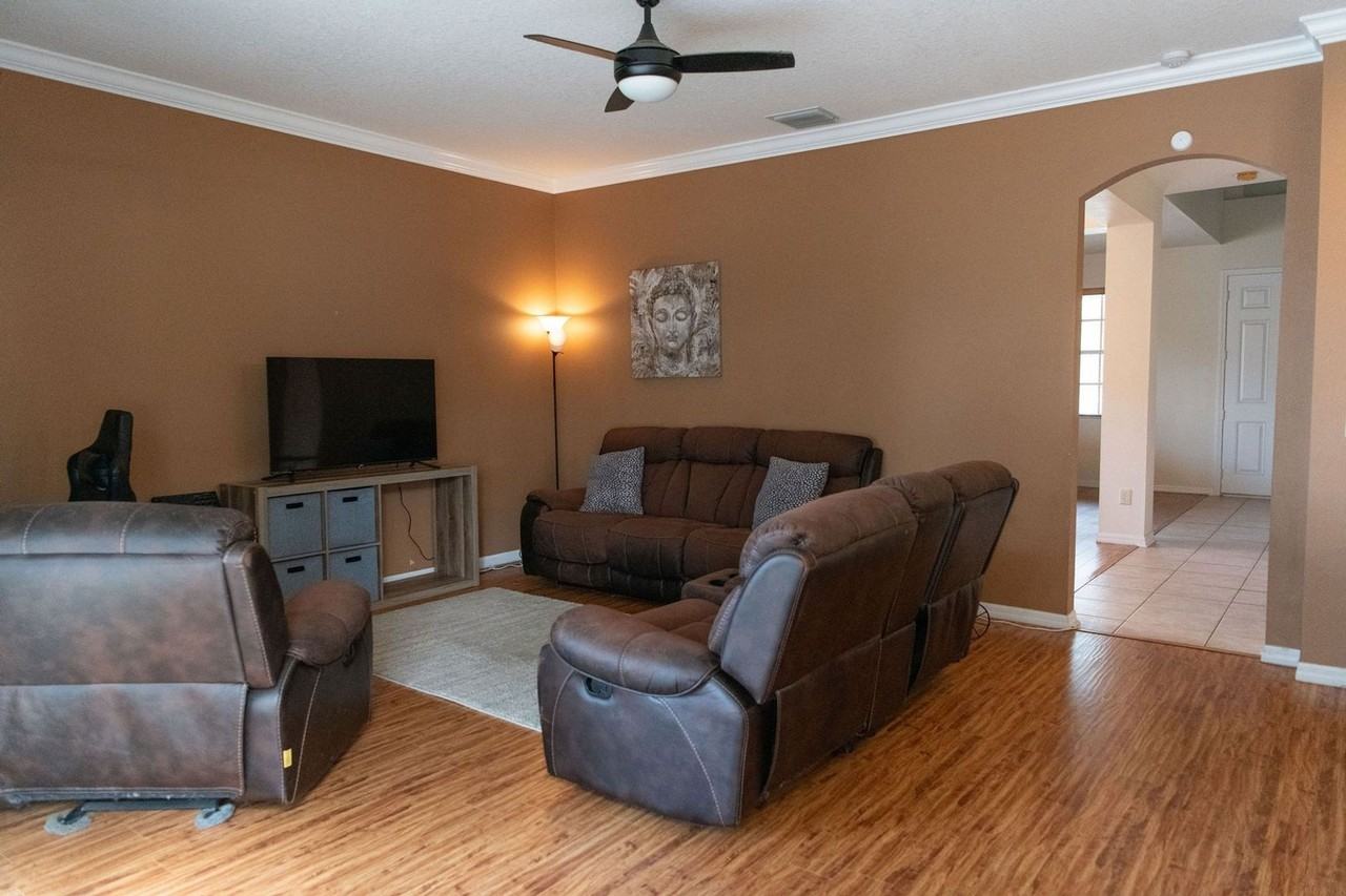 13092 Haverhill Dr - Photo 5 of 34