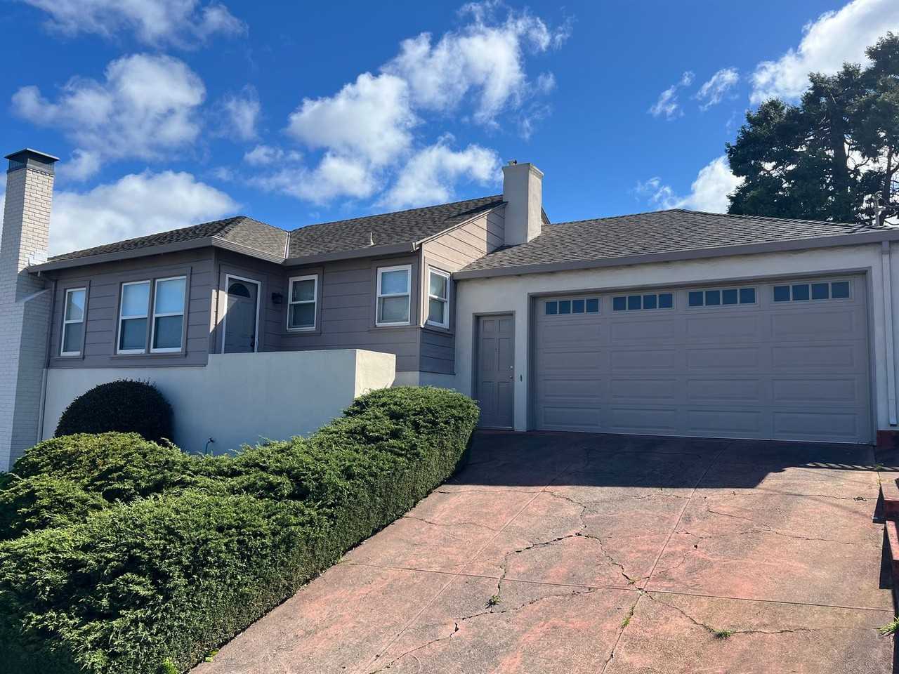 1500 Fifth Ave - Photo 2 of 18