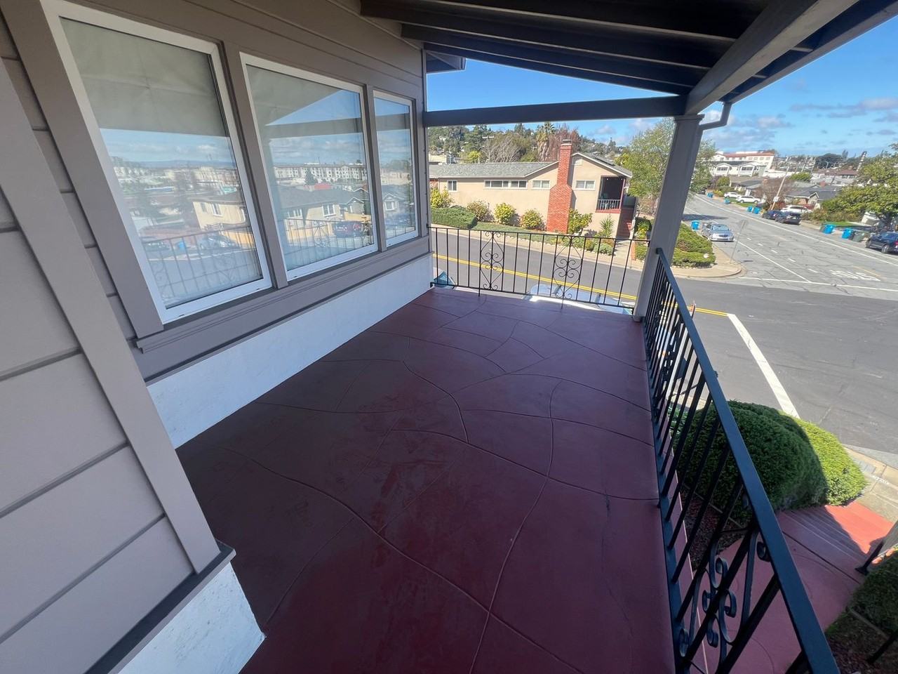 1500 Fifth Ave - Photo 3 of 18