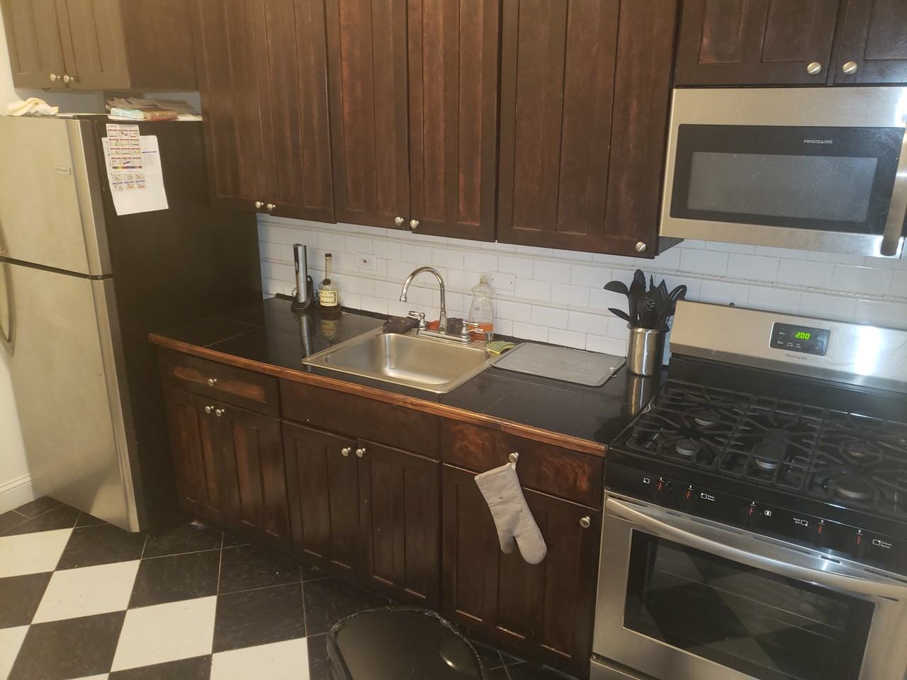 2411 Cambreleng Ave #1stFL - Photo 2 of 15