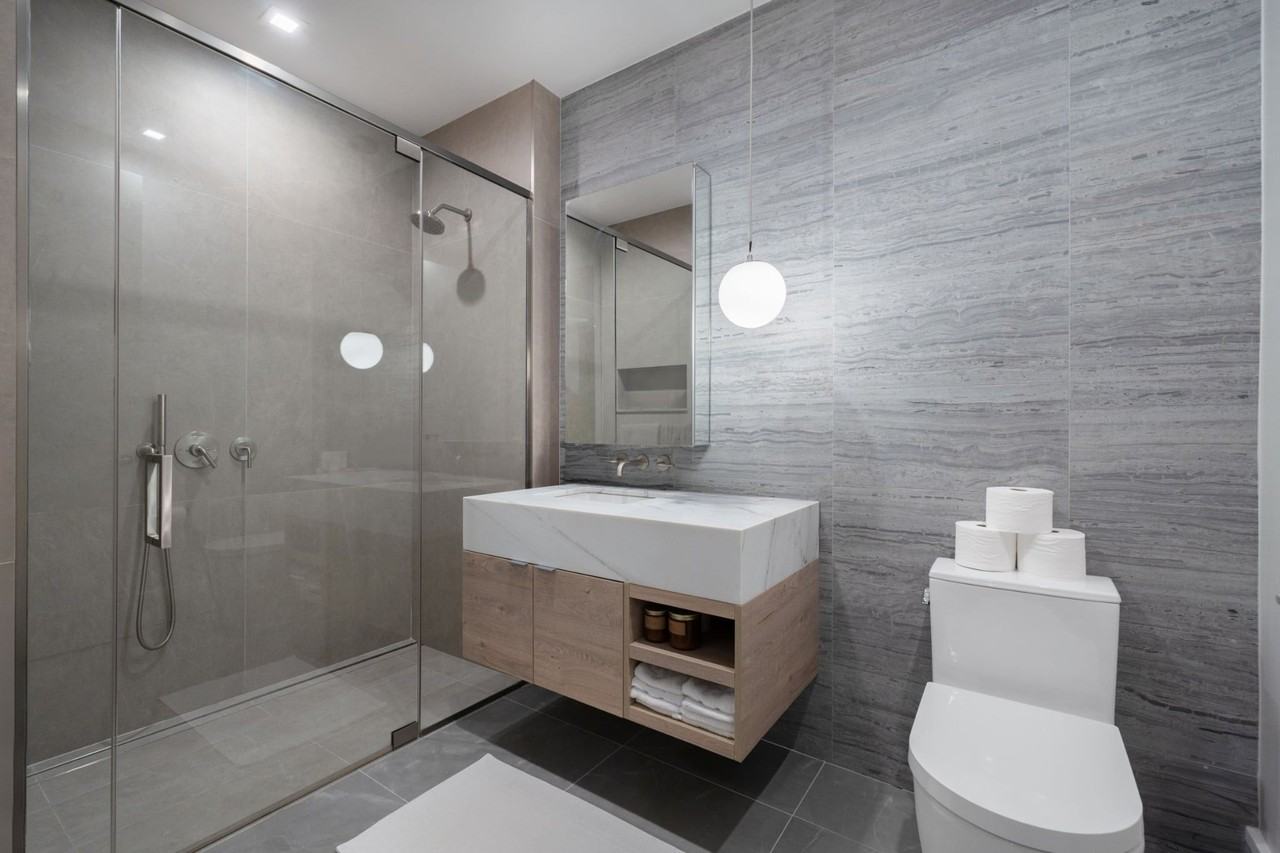 517 W 29th St #4F - Photo 7 of 18