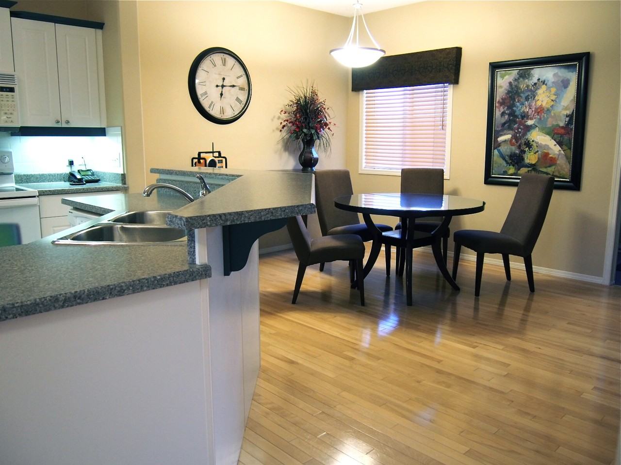 1870 Towne Centre Boulevard Northwest - Photo 4 of 10