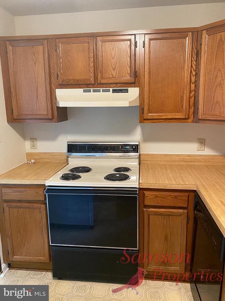 200 Chesterfield Lane #202 - Photo 5 of 11