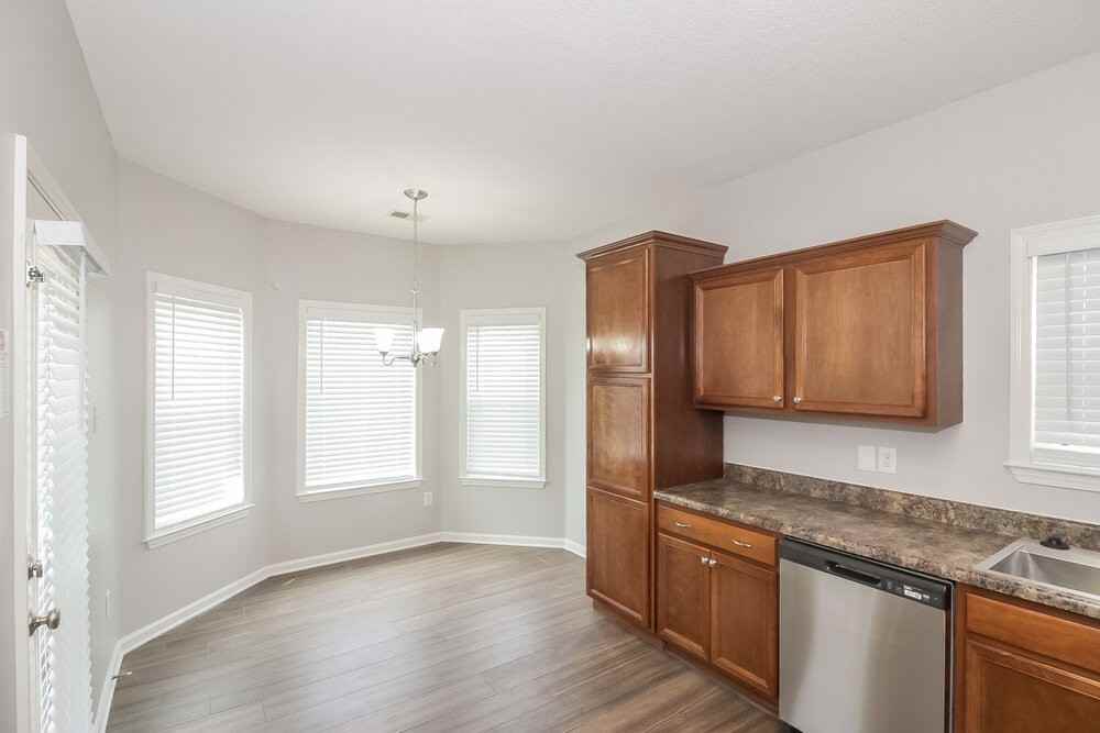 70 Penny Ln - Photo 7 of 16