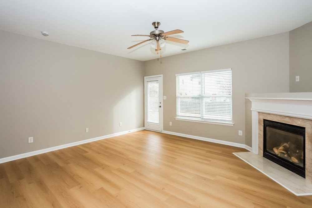 506 Lindsborg Trl - Photo 6 of 16