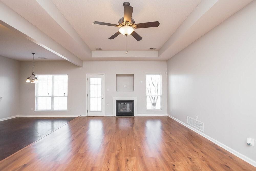 8426 Linda Shore Cv - Photo 5 of 15