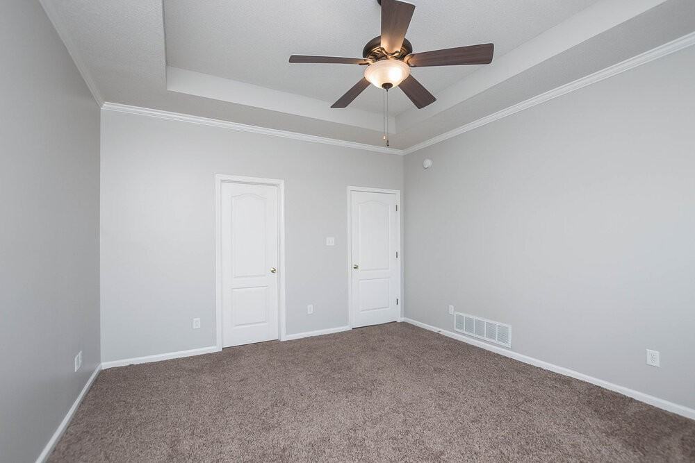 8426 Linda Shore Cv - Photo 7 of 15