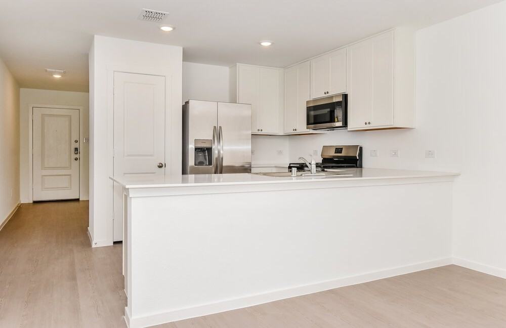 1024 Calley Pear Trl - Photo 7 of 16