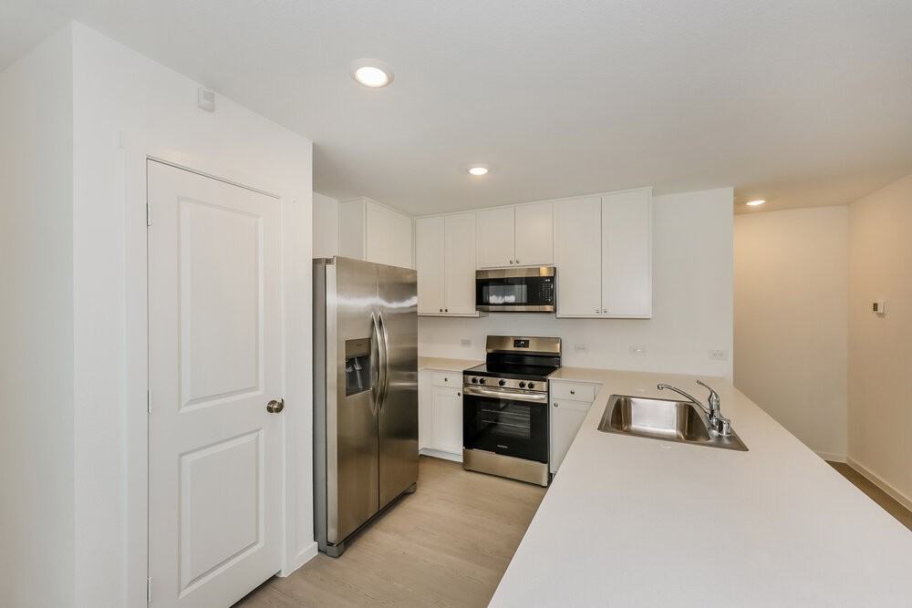 1219 Maple St - Photo 7 of 16