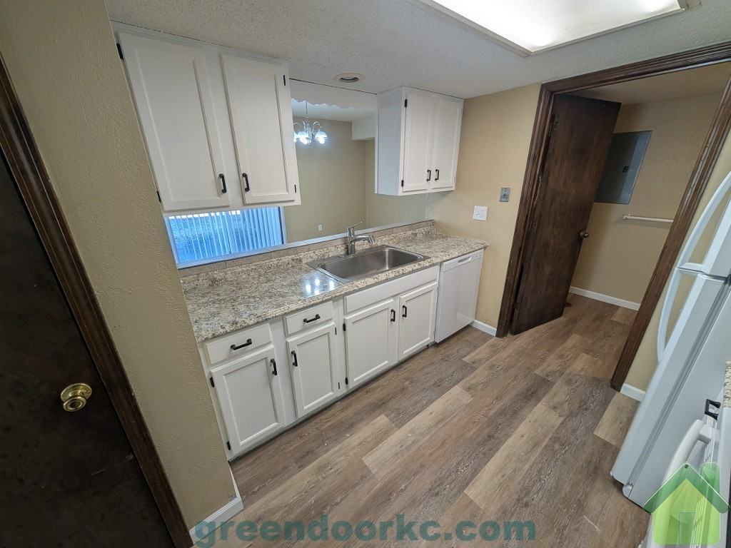 16510 W 141st St #16510 - Photo 5 of 15