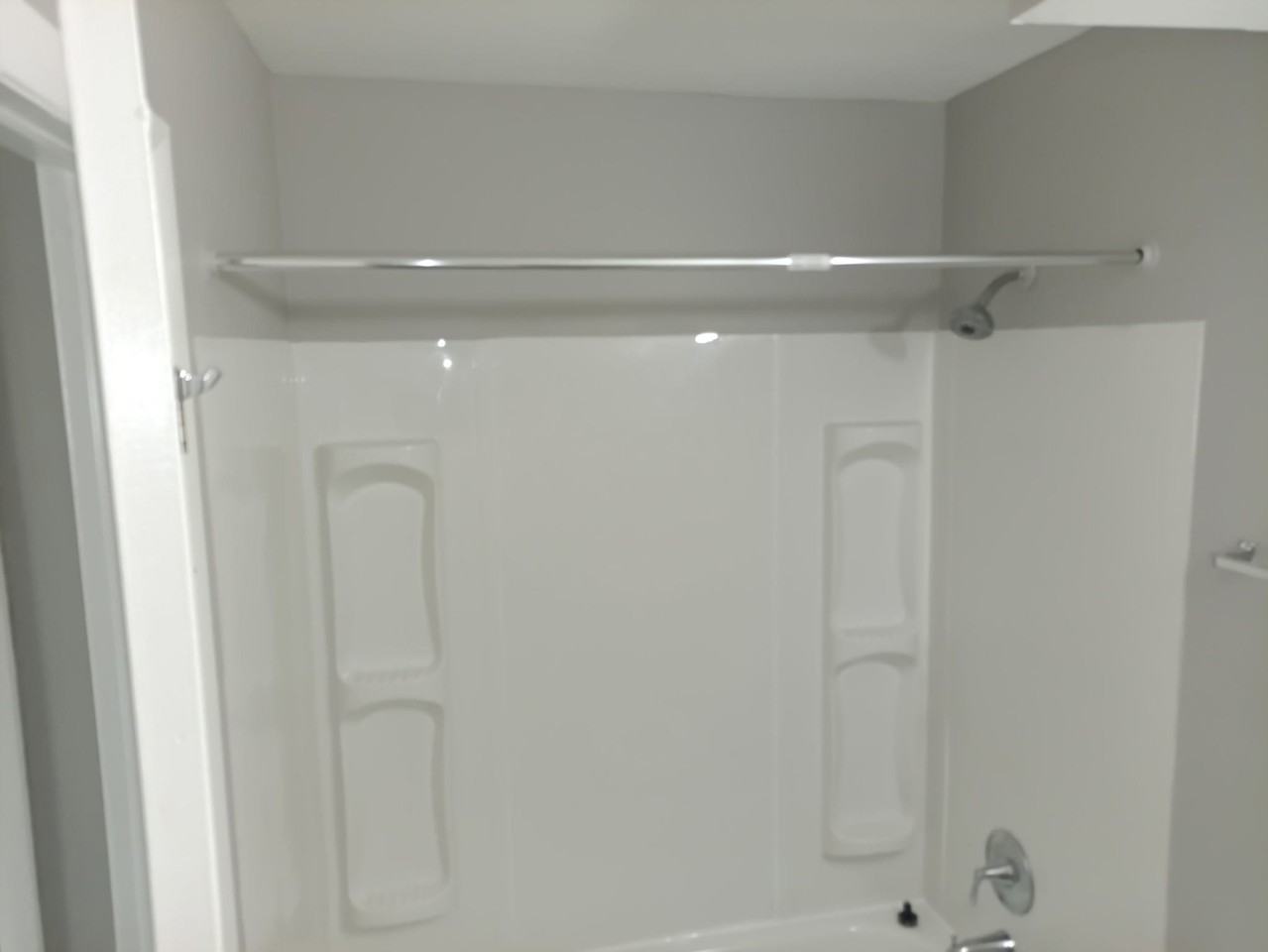 3656 Seabrook AveColumbus, OH, 43227 #3656F - Photo 2 of 14