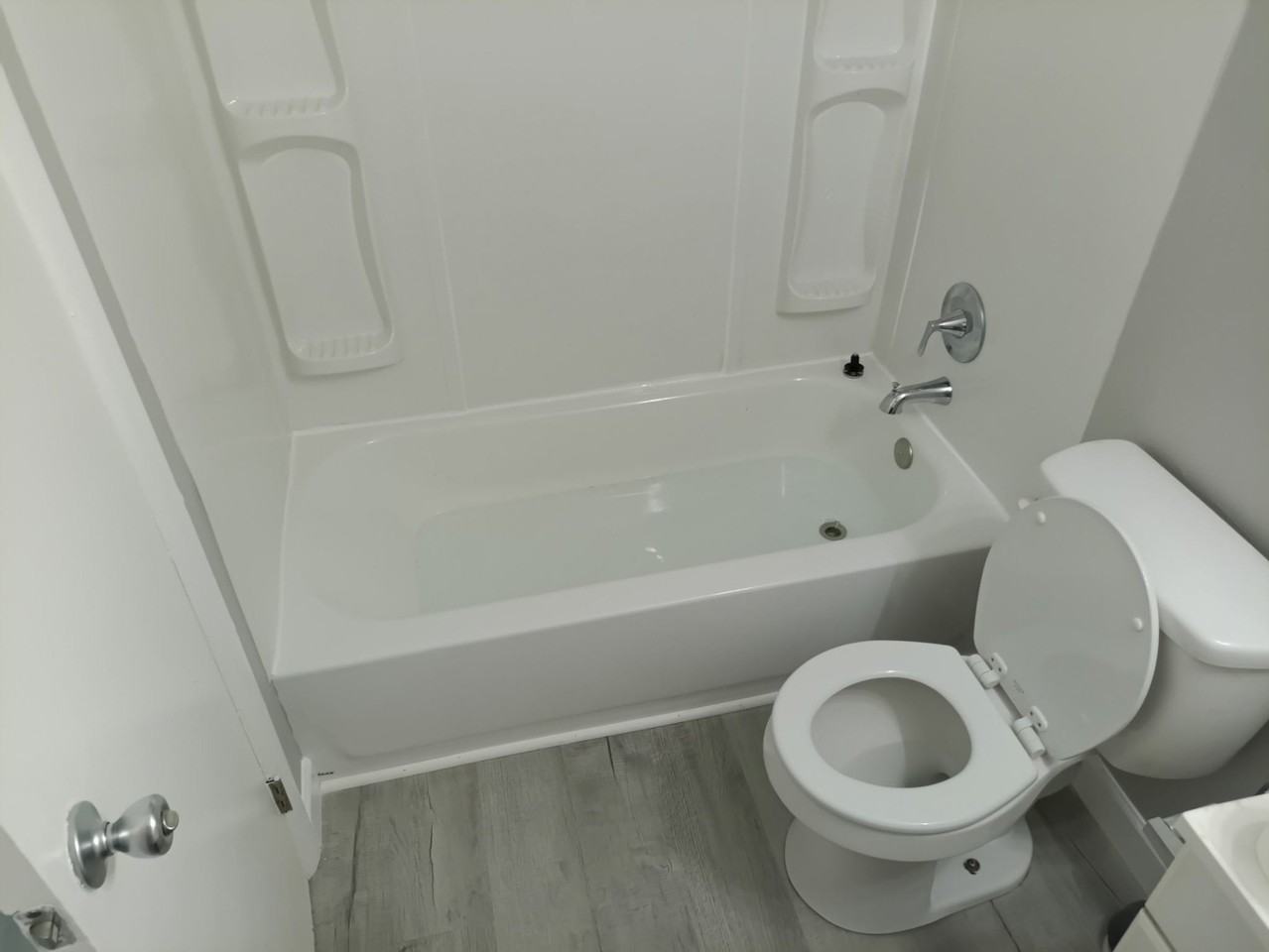 3656 Seabrook AveColumbus, OH, 43227 #3656F - Photo 4 of 14