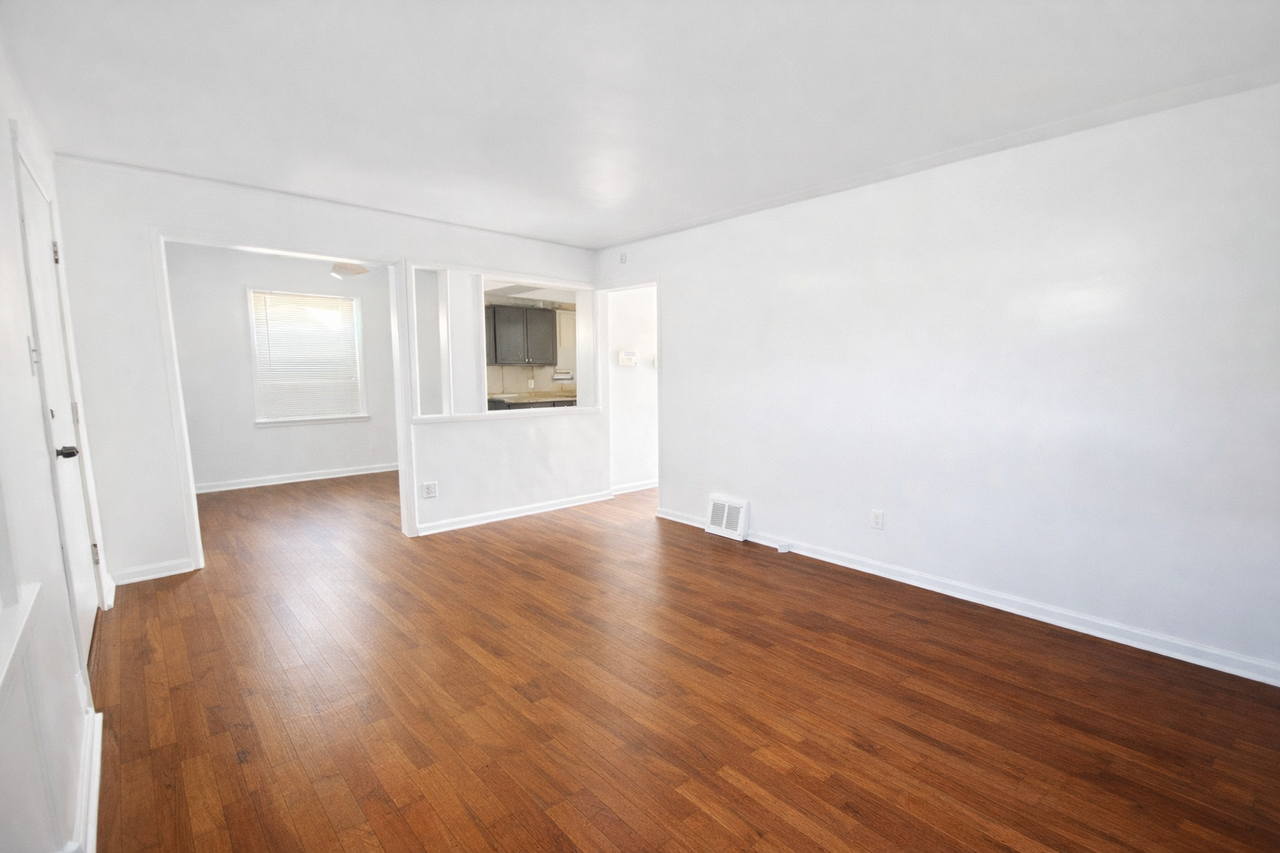 19983 Norwood St #1 - Photo 2 of 11