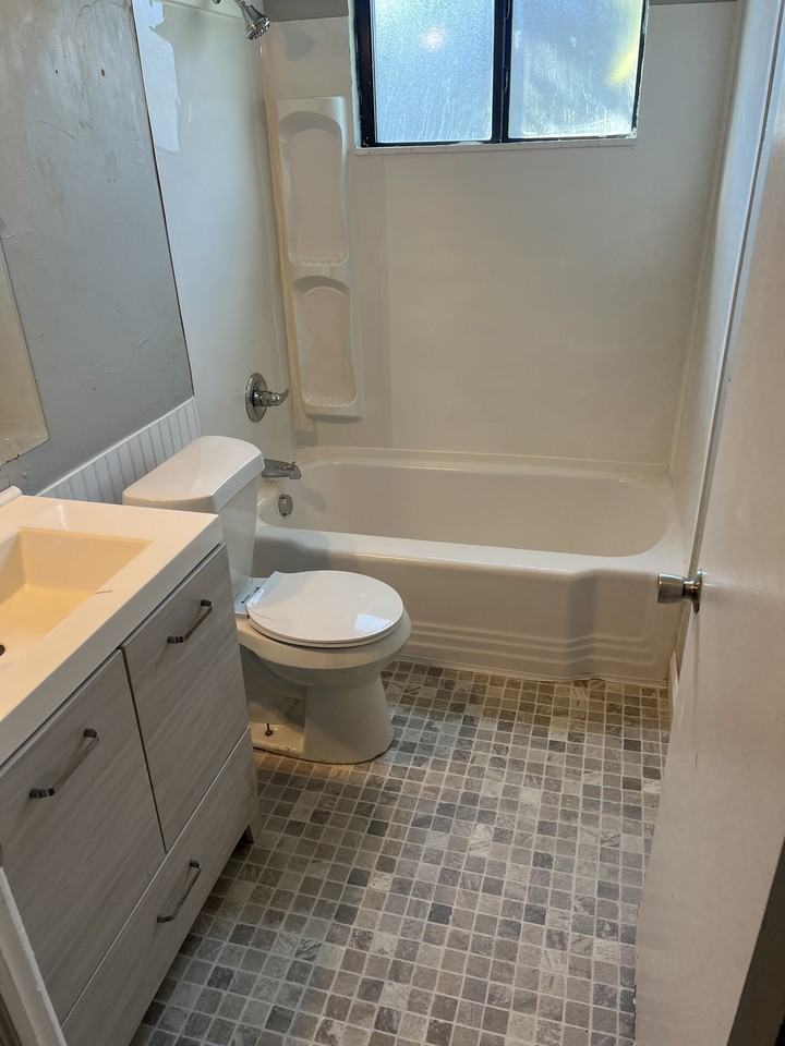 4623 Highland Ave #1 - Photo 6 of 12