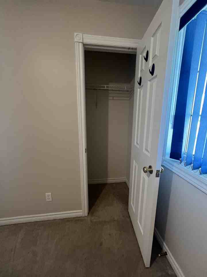 157 Milroy Dr - Photo 2 of 31