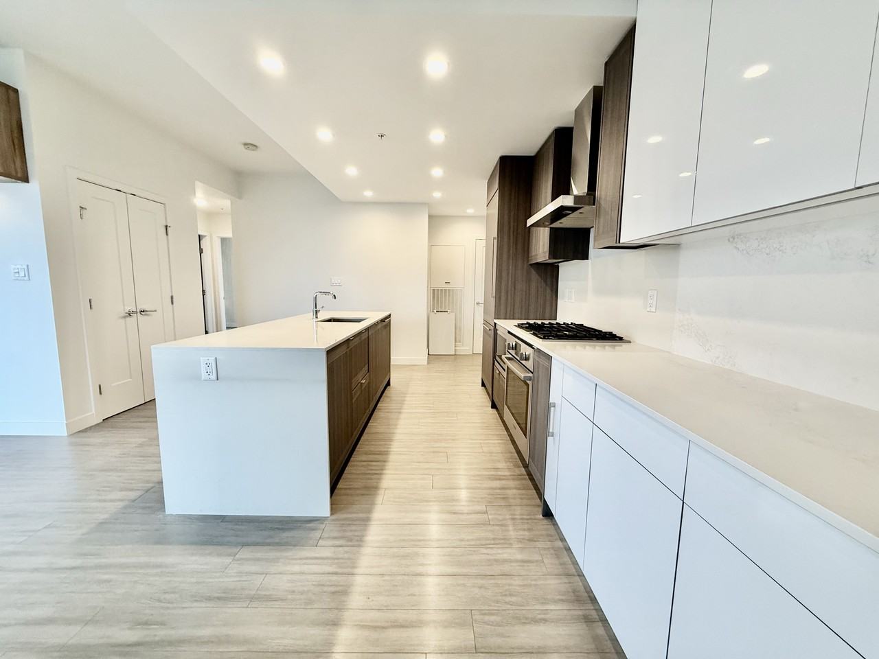 2351 Beta Ave #301 - Photo 6 of 22