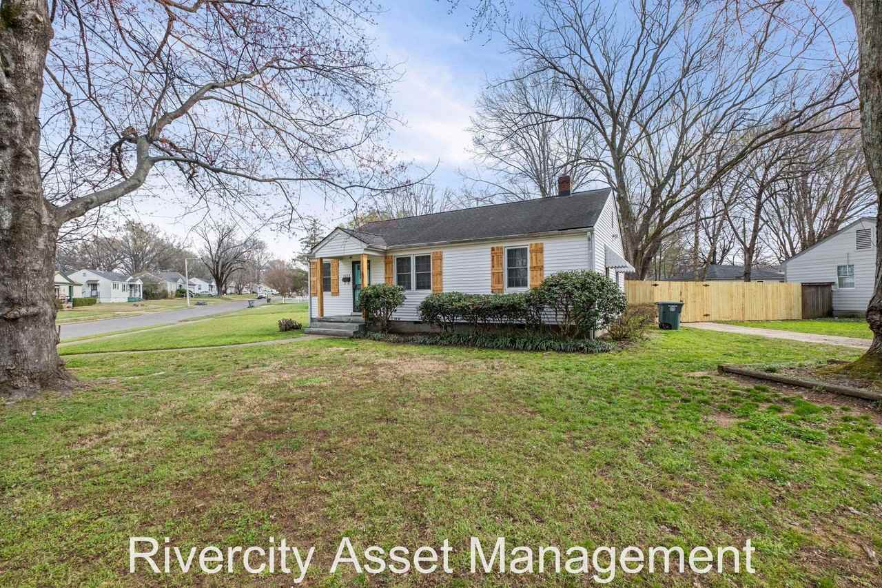 4279 Ferndale Rd #1 - Photo 3 of 23