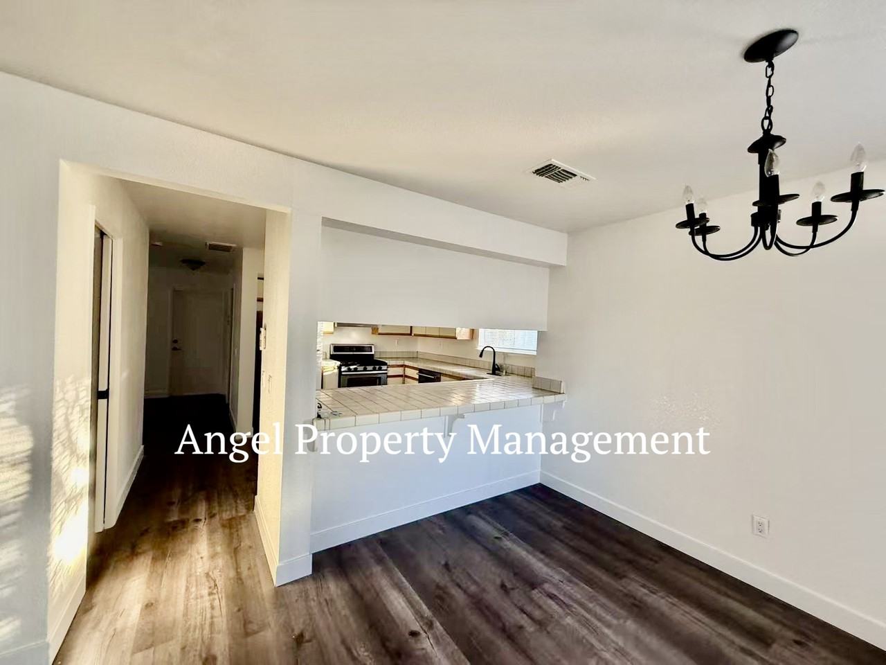 7603 Delta Pointe Way #1 - Photo 4 of 18