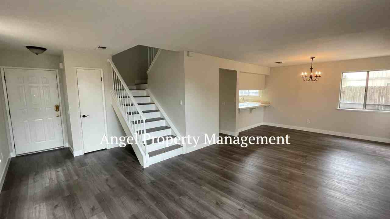 7603 Delta Pointe Way #1 - Photo 7 of 18