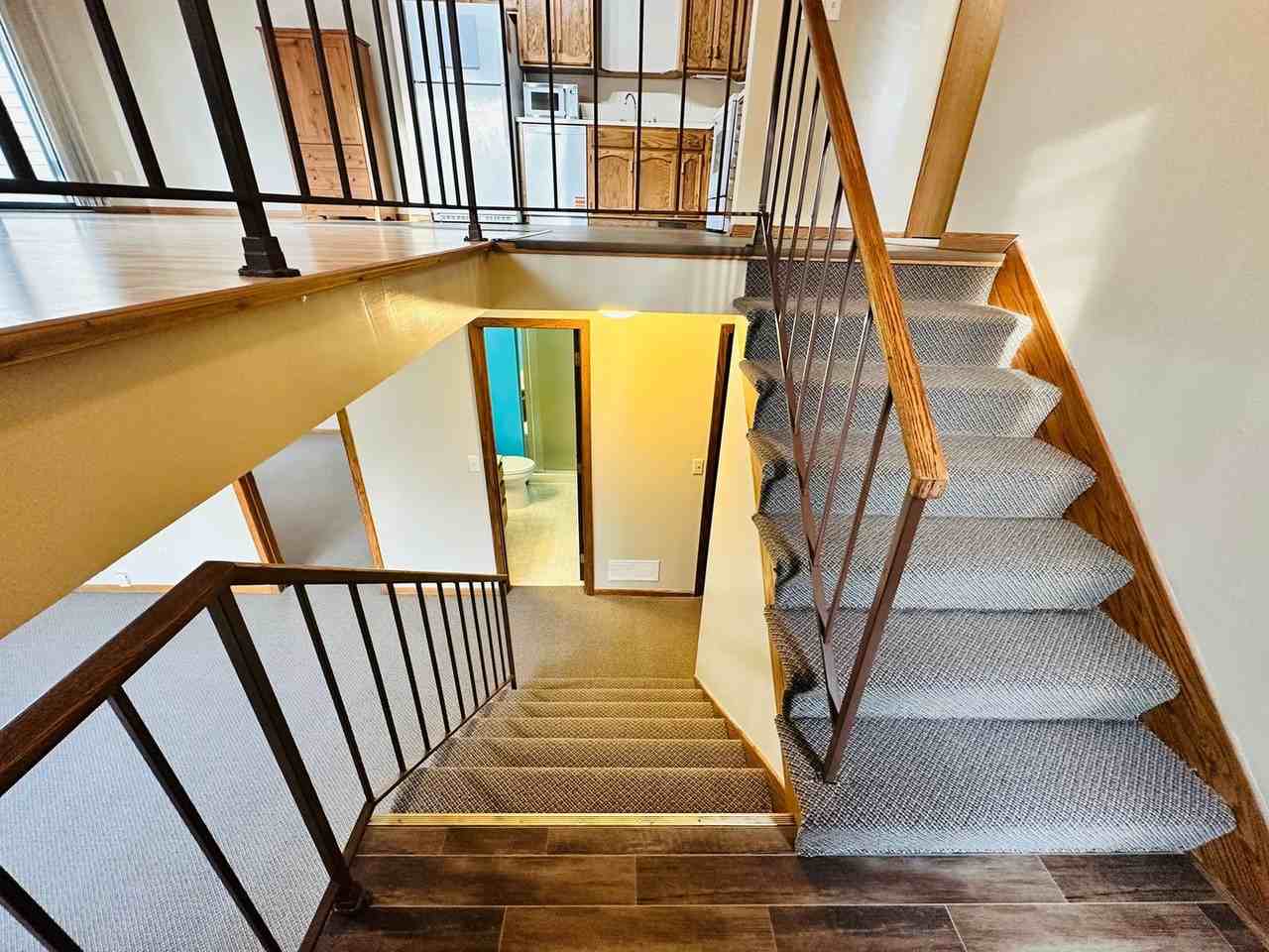 840 Martha Lake Ct - Photo 3 of 50