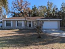 2510 W Dolphin Dr - Photo 1 of 1