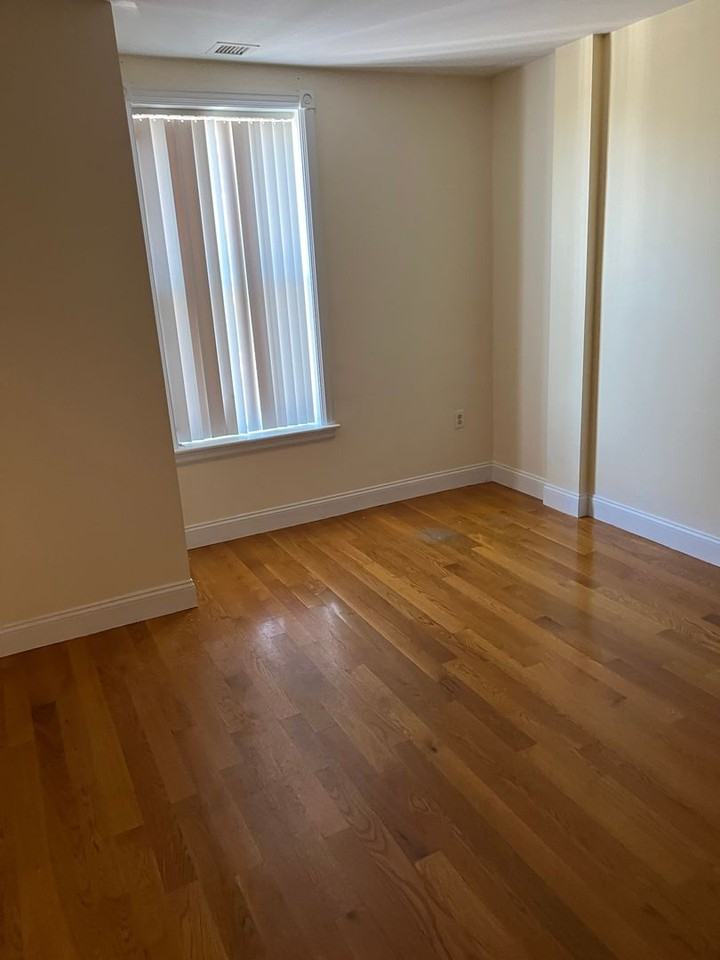 90B Westland Ave - Photo 7 of 11