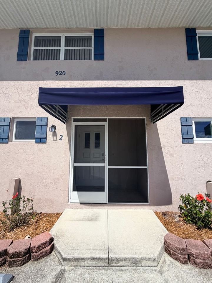 920 Conecta Dr - Photo 4 of 9