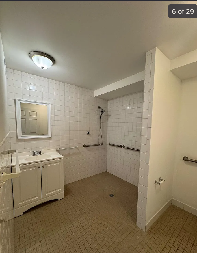 7501 Torresdale Avenue - Photo 3 of 9