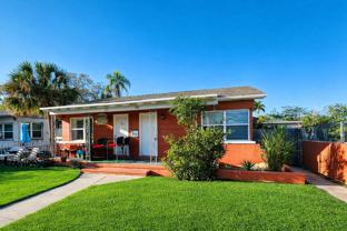 761 22nd Ave S #761A - Photo 1 of 1