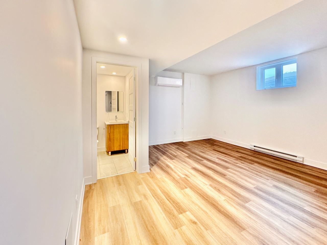 2693 Boulevard Pie-Ix - 104 #104