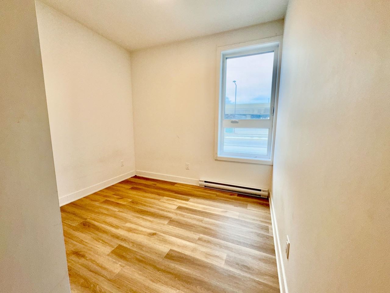 2693 Boulevard Pie-Ix - 104 #104 - Photo 6 of 10