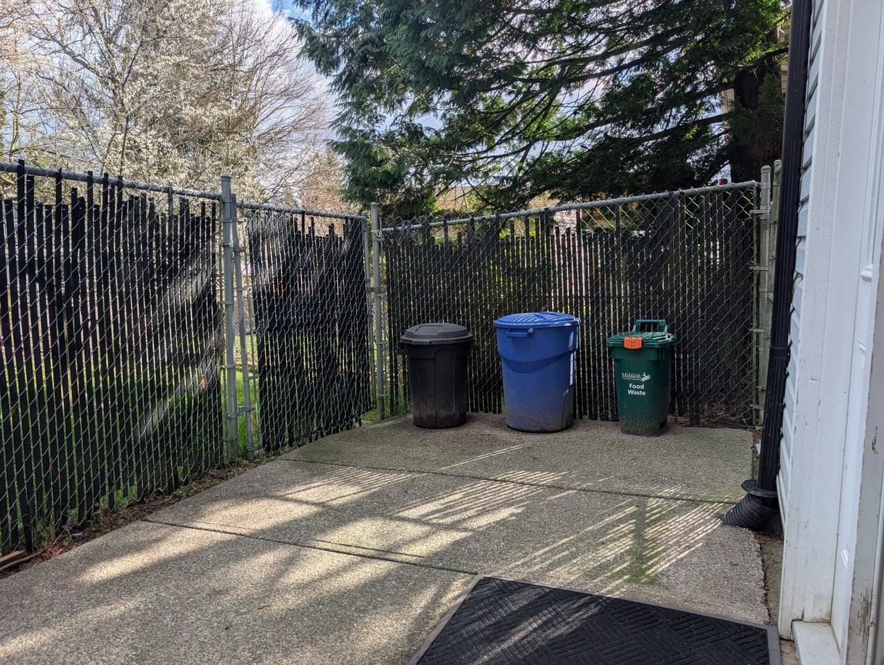 7894 Hurd St #1 - Photo 6 of 11