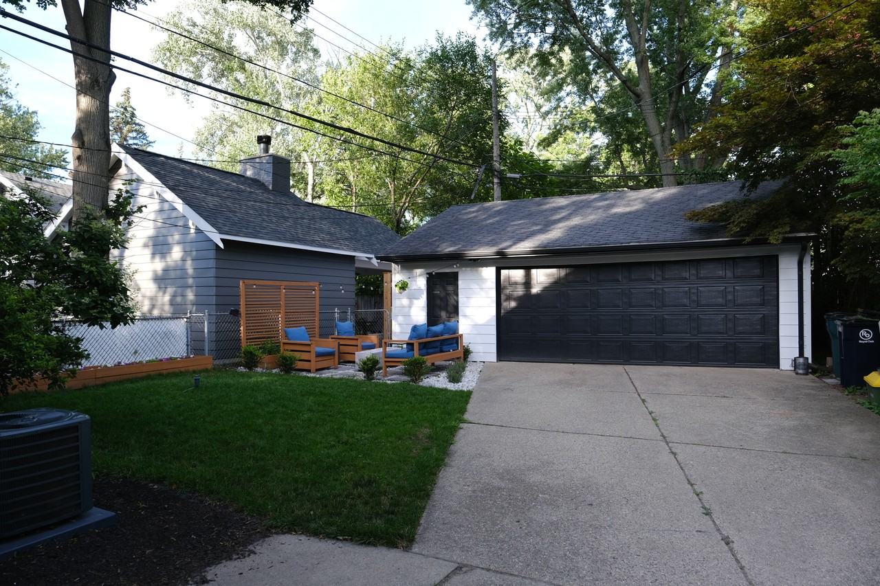 932 Marywood Drive - Photo 2 of 18