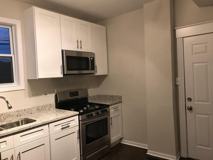 939 W 34th St #1R - Photo 1 of 1