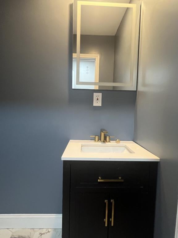 738 Prince Pl Nw - Photo 5 of 19