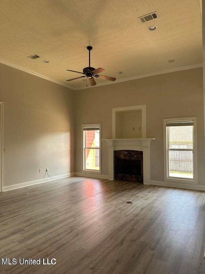 503 Stones Ct - Photo 3 of 15