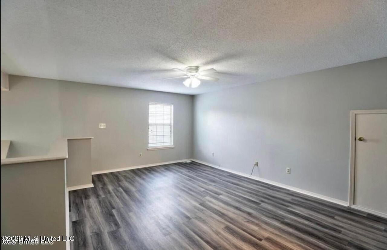 354 Bells Ferry Dr - Photo 5 of 10