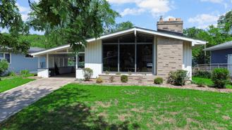 8234 Hickory Ave - Photo 1 of 1