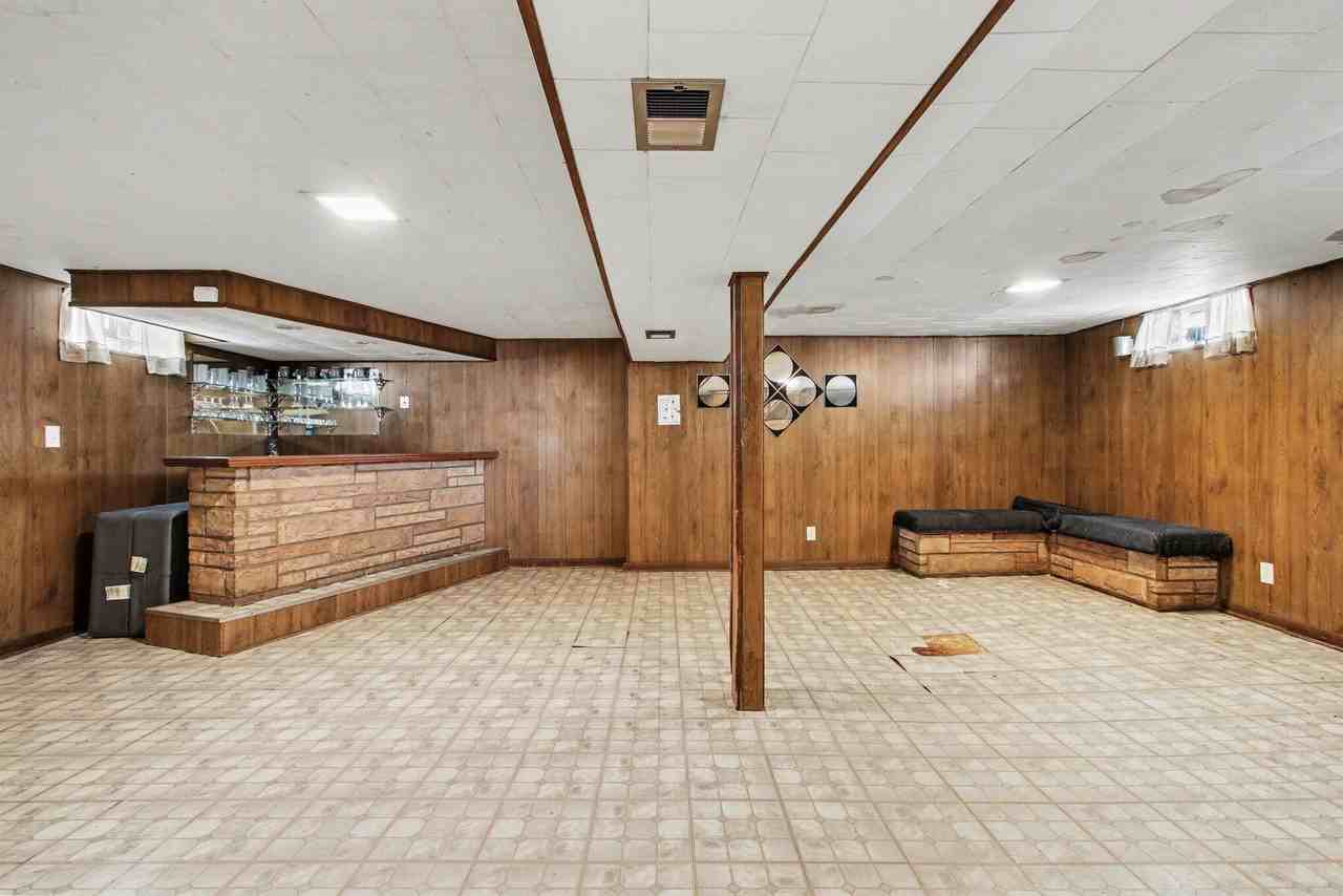 1741 Cleveland St - Photo 5 of 16