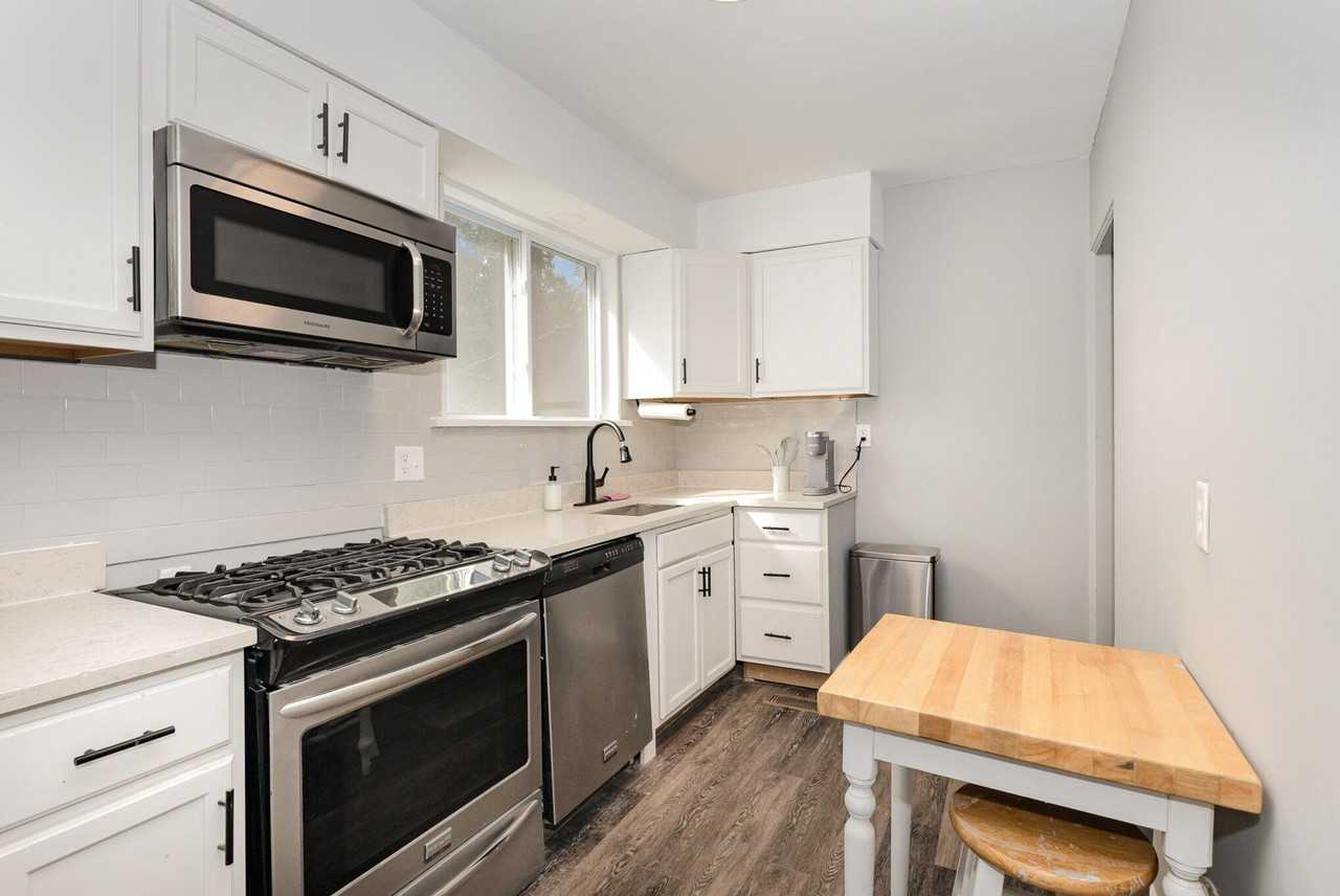 6519 E 4th Ave - Photo 7 of 12