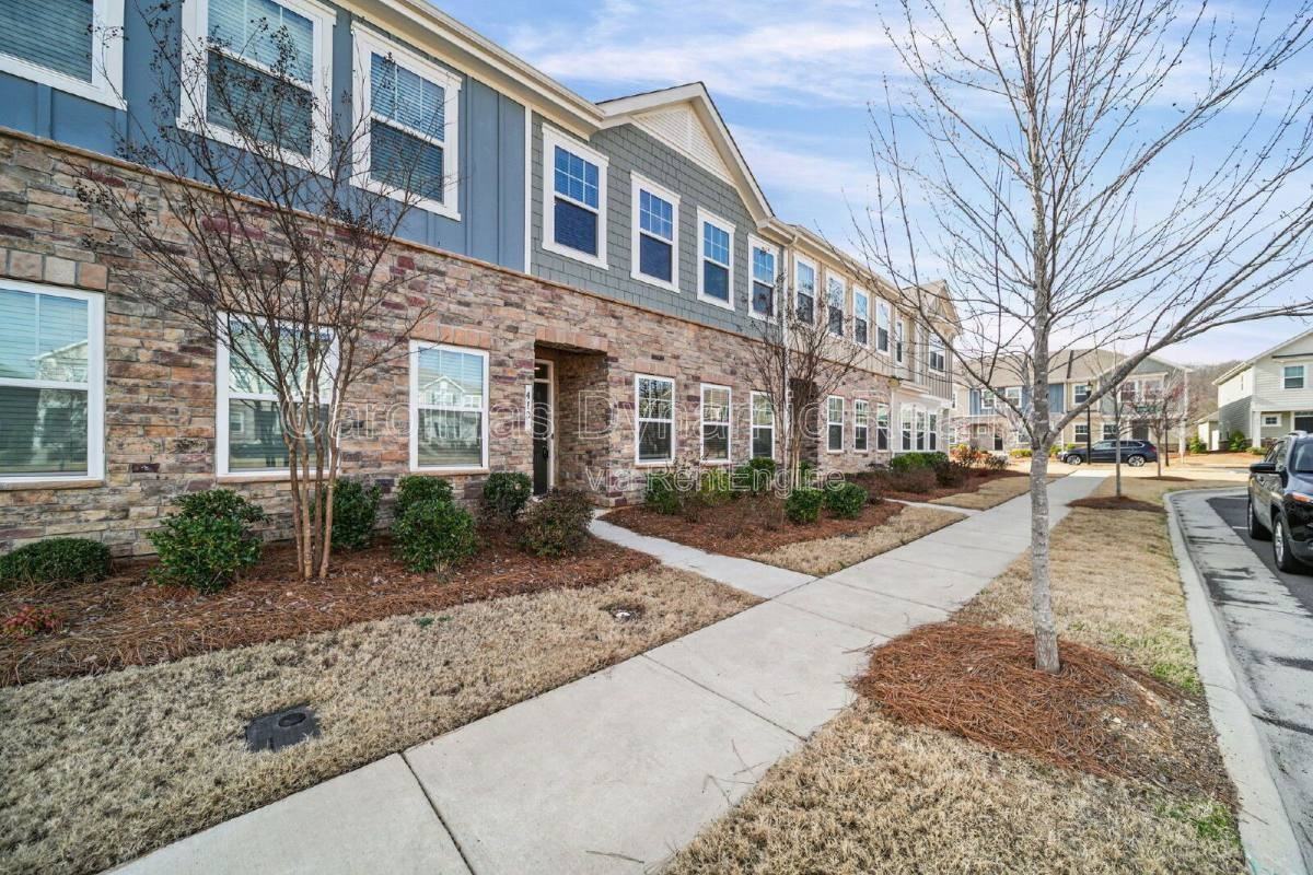 410 Kenwood Vw - Photo 3 of 10