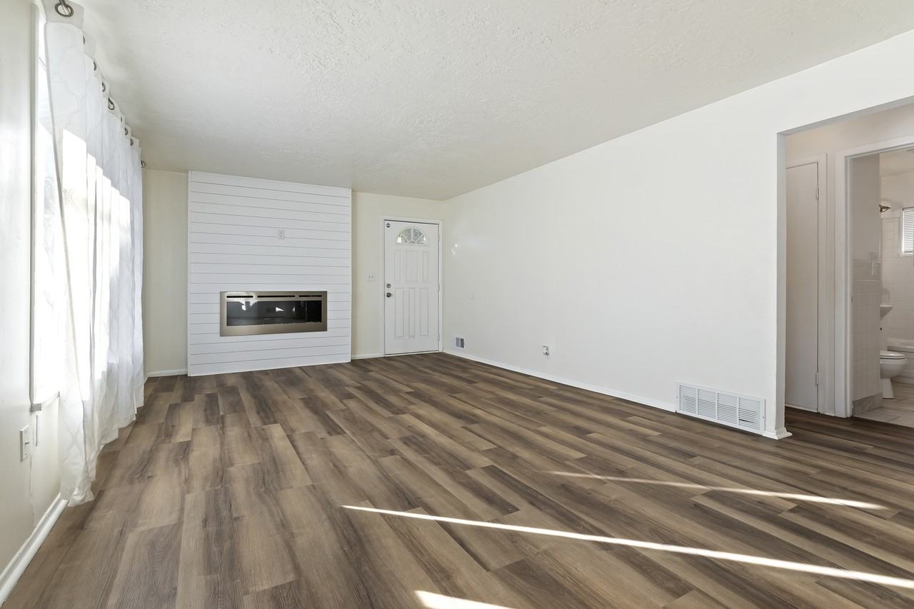 291 E Garden Ave - Photo 6 of 32