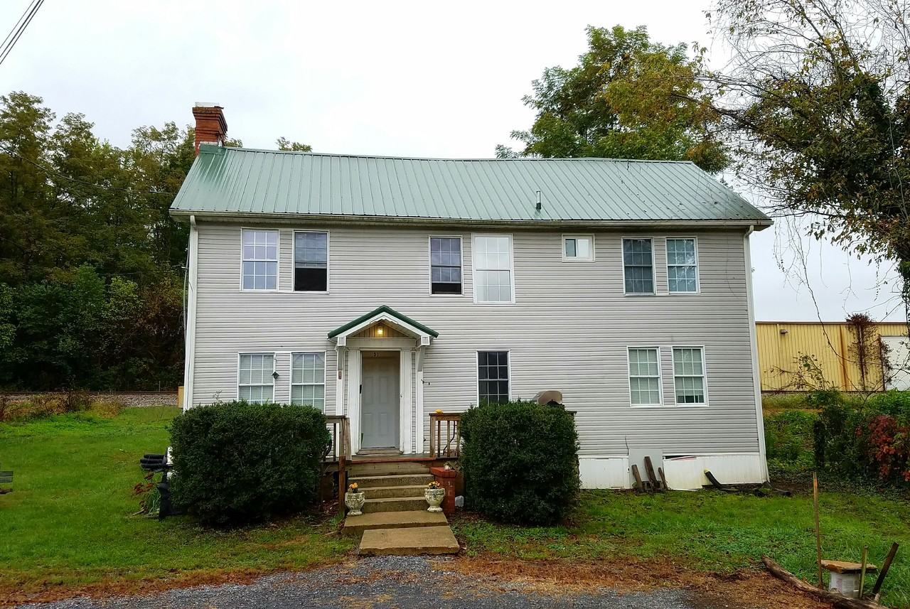 470 Mink Pl #12 - Photo 2 of 8