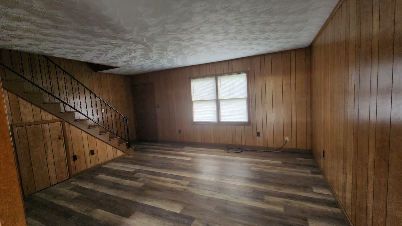 5907 Lee Hwy #10 - Photo 3 of 7