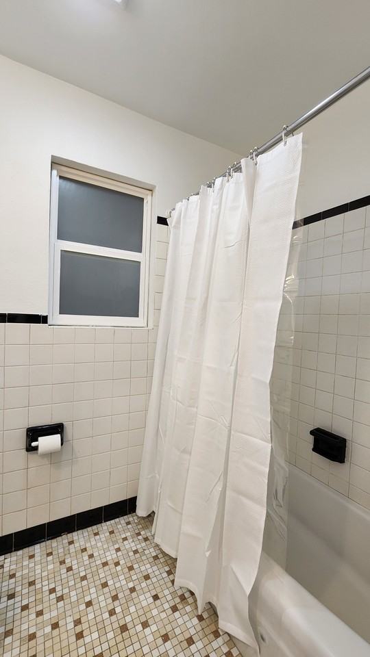 480 Mink Pl #5 - Photo 4 of 10