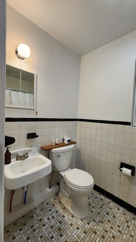 480 Mink Pl #5 - Photo 5 of 10