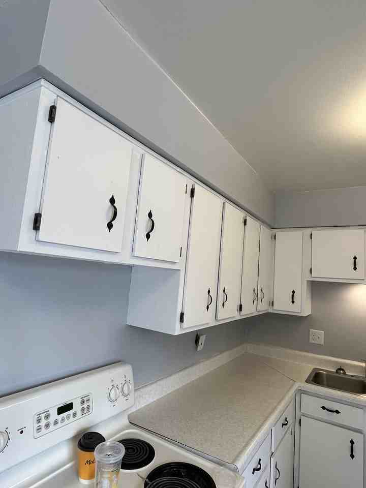 3703 Parkway Blvd #D - Photo 4 of 13