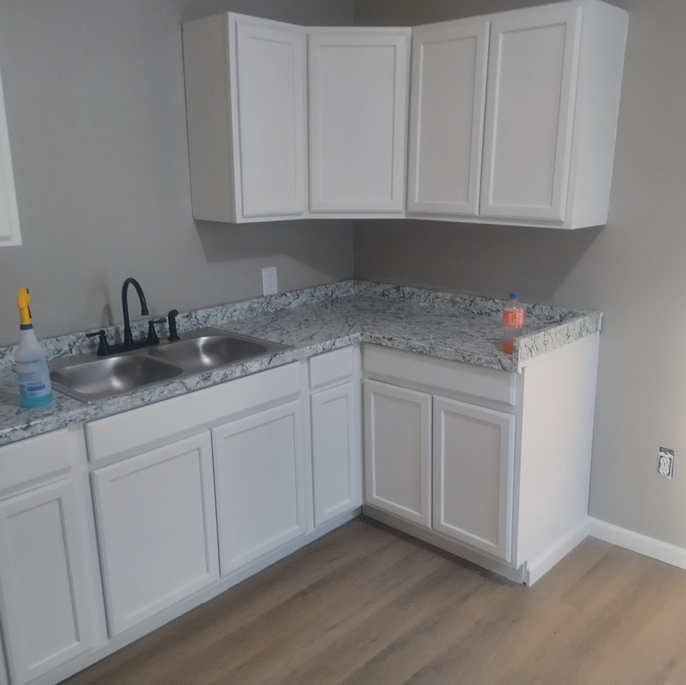 525 Baltimore St #2 - Photo 6 of 21