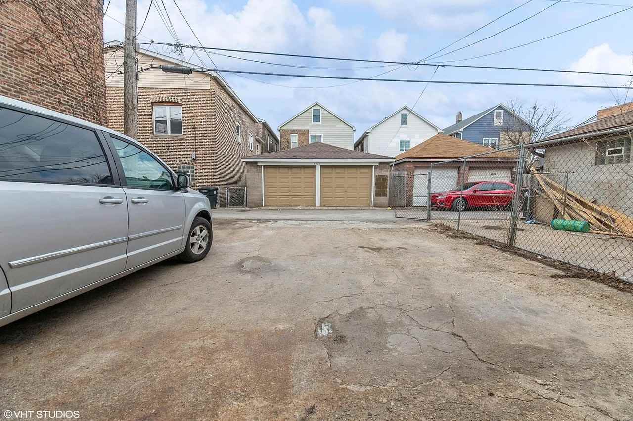 4028 Alder St #2F - Photo 2 of 2